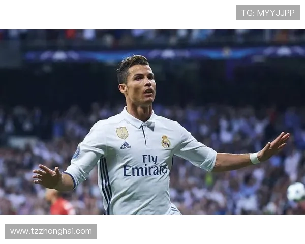 2003年退役足球明星的辉煌岁月与传奇故事回顾