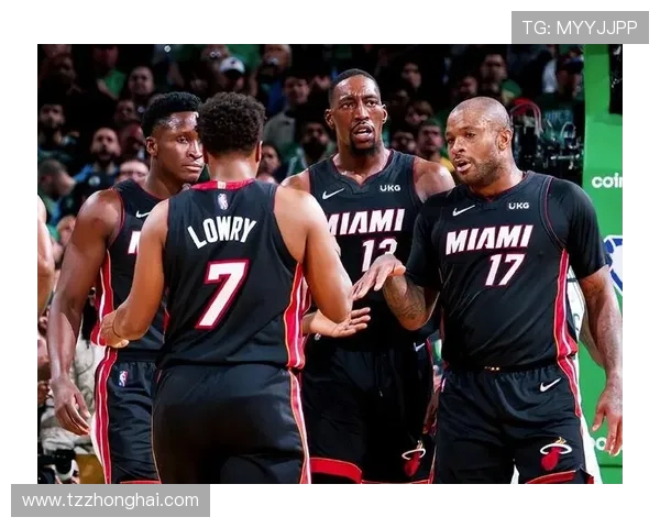 11号足球明星后卫的传奇之路与战术解析揭秘